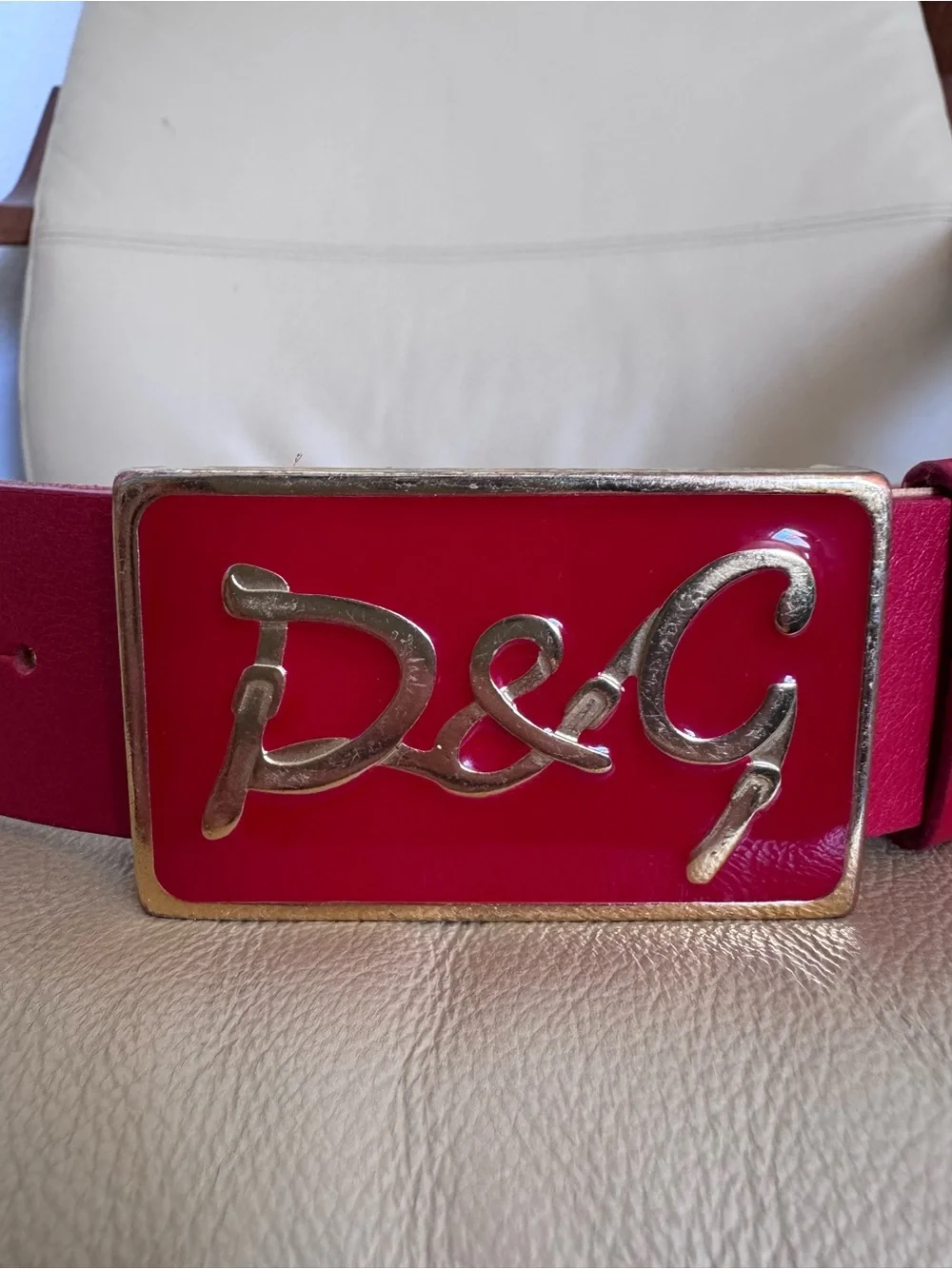 D&G bold vintage